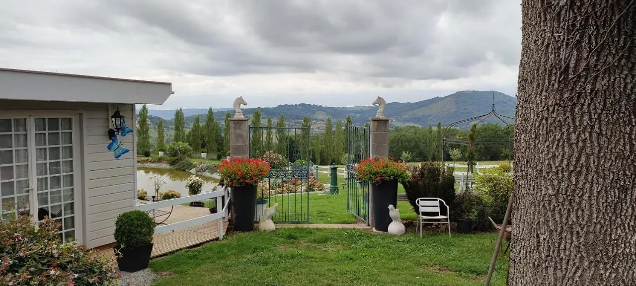 Bed & Breakfast Domaine Le Lanis Chambre D'Hotes Piscine Spa Privatise Sur Reservation Saint-Girons  France