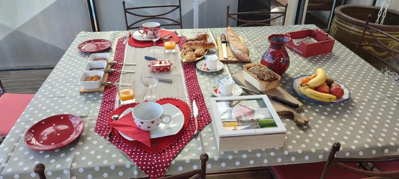 Bed & Breakfast Domaine Le Lanis Chambre D'Hotes Piscine Spa Privatise Sur Reservation Saint-Girons